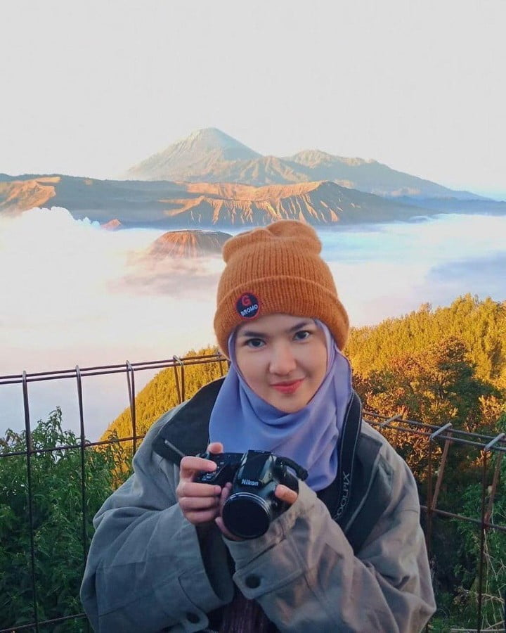 Cara Mengatasi Masalah pada Kamera Saat Mendaki Gunung