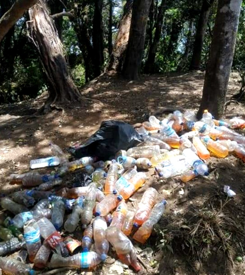 Menjijikkan! Pendaki Gunung Cikuray Tinggalkan Botol Berisi Kencing