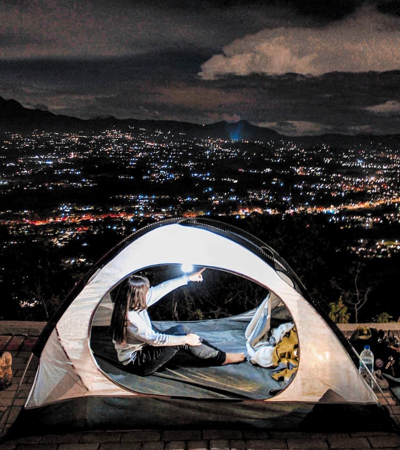 Gunung Kapur Ciampea di Bogor Cocok untuk Pemula