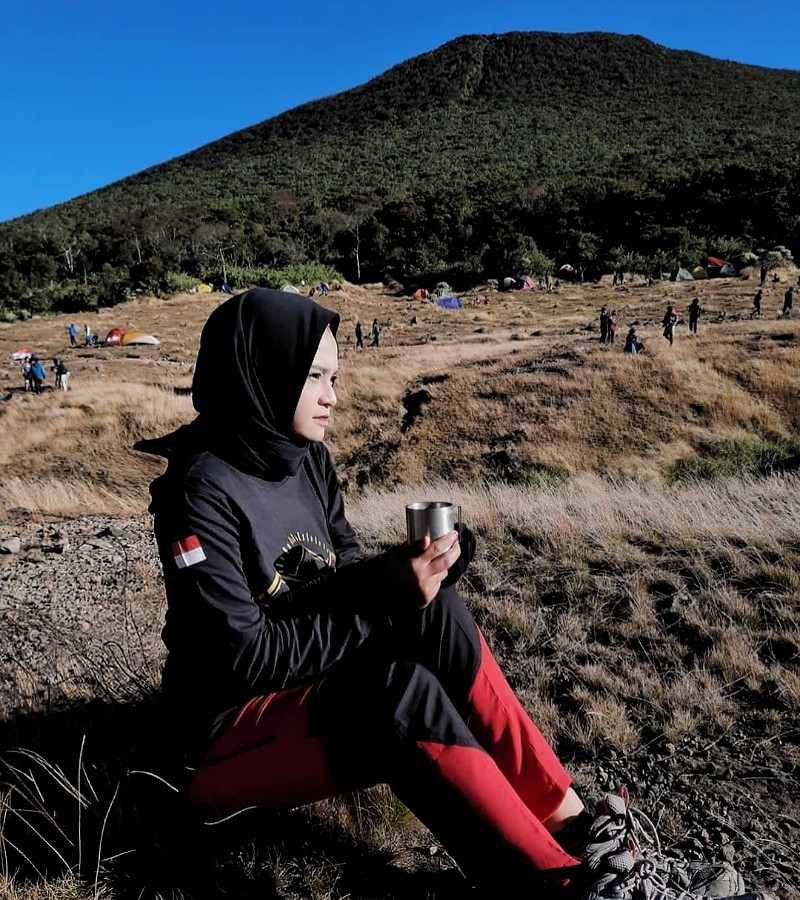 Panduan Mendaki Gunung Gede Pangrango via Gunung Putri