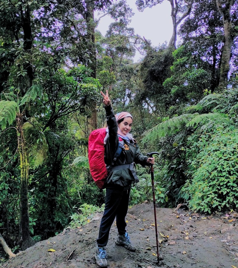 Pendakian Gunung Kembang Via Blembem