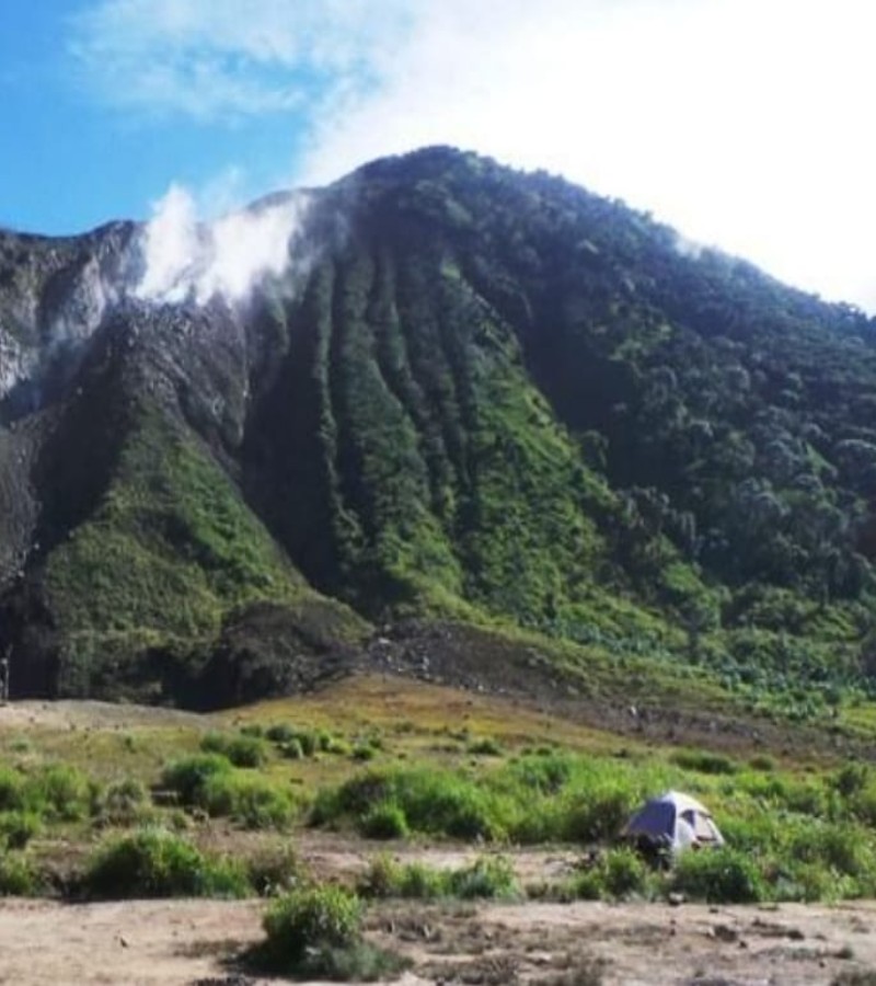 Gunung Tandikat: Gunung Berapi di Dataran Tinggi Minangkabau