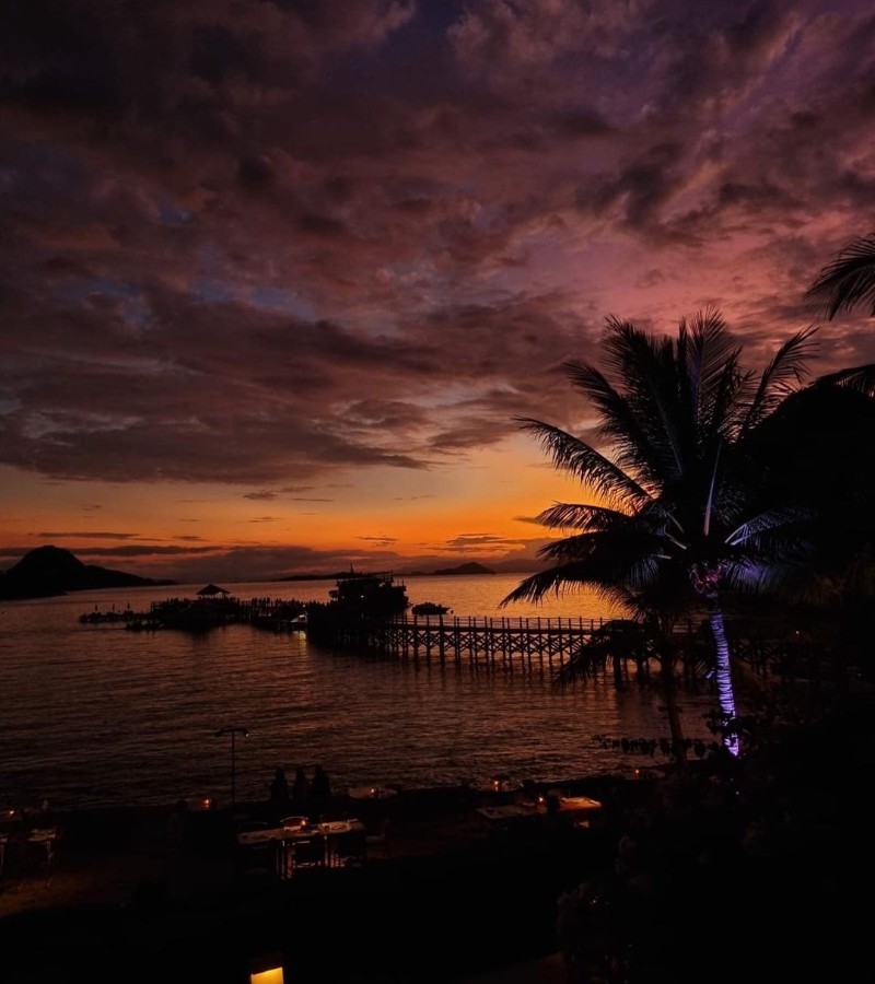 7 Spot Foto di Labuan Bajo Nikmati Sunset Terbaik