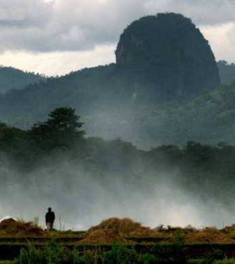 Gunung Goong Penuh Kisah Mistis dan Misteri di Sukabumi