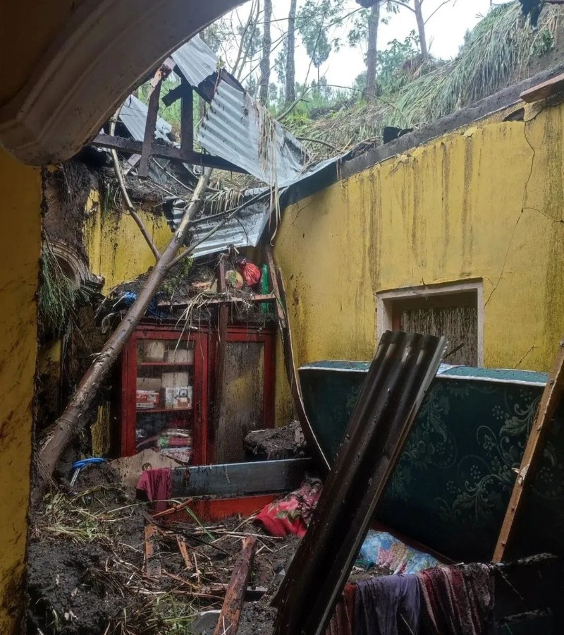 Desa Ranupani Sempat Terisolasi karena Diterjang Air Bercampur Lumpur