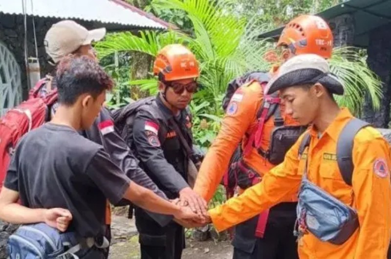 Pendaki Gunung Lemongan yang Tersesat 2 Hari Berhasil Ditemukan Petugas